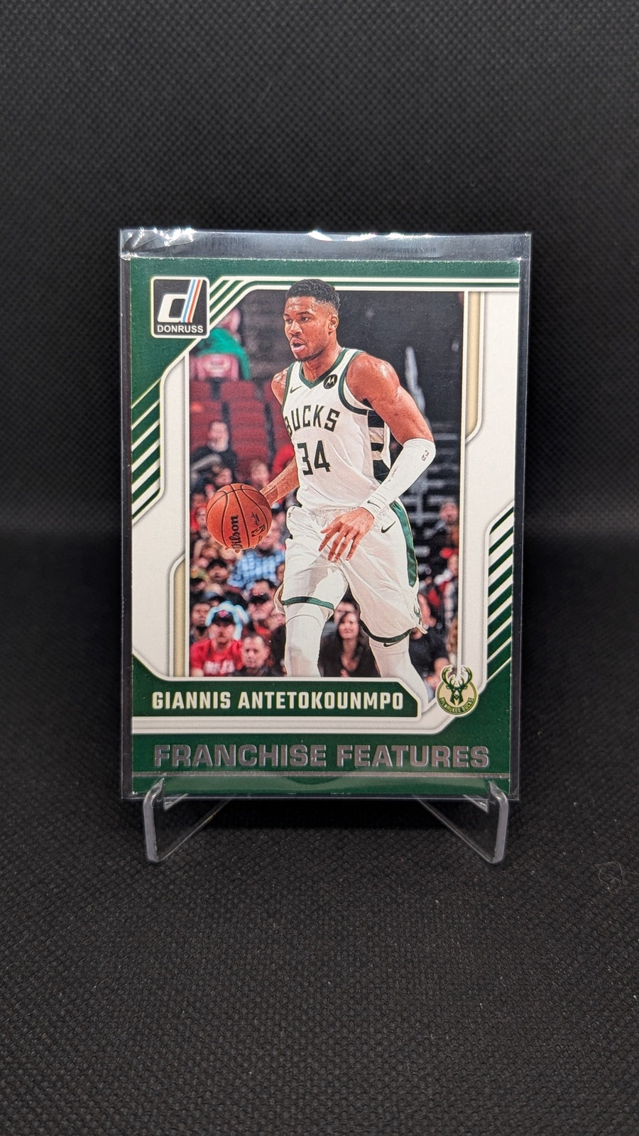 Giannis Antetokounmpo 2024-25 Donruss #3 NBA basketball card