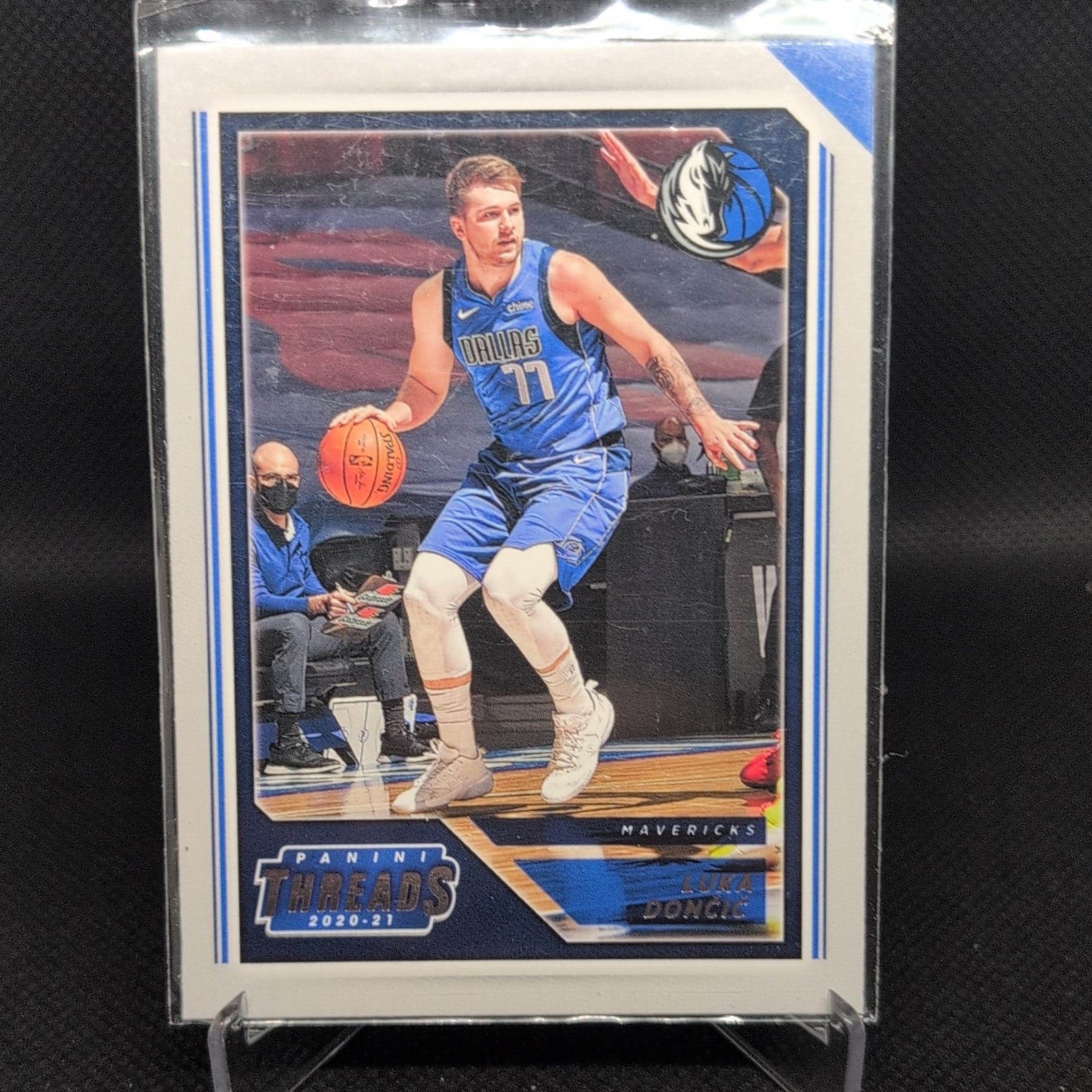 Luka Dončić 2022-23 Panini NBA Hoops #119 back